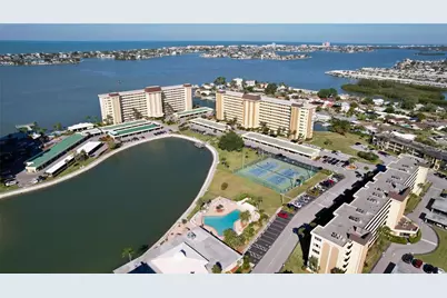 4650 Cove Circle #108, Saint Petersburg, FL 33708 - Photo 34