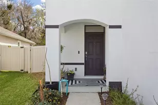 32871 Brooks Hawk Ln, Wesley Chapel, FL 33543 - Photo 4