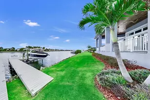 813 Manns Harbor Dr, Apollo Beach, FL 33572 - Photo 66