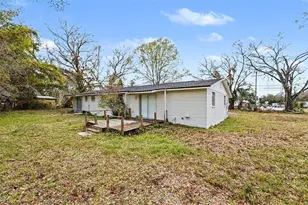 6924 E 21st Ave, Tampa, FL 33619 - Photo 24