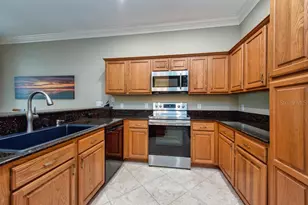 1430 Manatee Cir, Tarpon Springs, FL 34689 - Photo 20