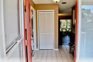 80 Lance Ct, Oldsmar, FL 34677 - Photo 8