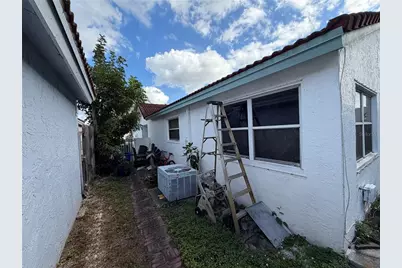 19040 NW 54th Avenue, Miami Gardens, FL 33055 - Photo 26