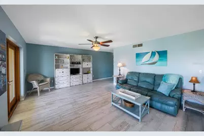 1125 Pinellas Bayway S #305, Saint Petersburg, FL 33715 - Photo 8