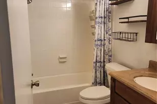 13608 S Village Dr, Tampa, FL 33618 - Photo 20
