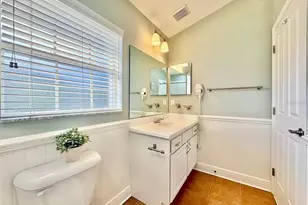 14541 Cotswolds Dr, Tampa, FL 33626 - Photo 10