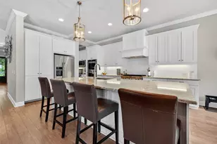 3702 W San Luis St, Tampa, FL 33629 - Photo 10