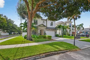 3702 W San Luis St, Tampa, FL 33629 - Photo 2