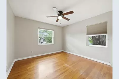 2670 Bayside Drive S, Saint Petersburg, FL 33705 - Photo 34