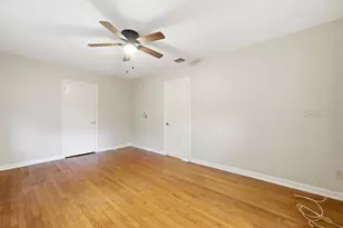 2670 Bayside Dr S, Saint Petersburg, FL 33705 - Photo 28