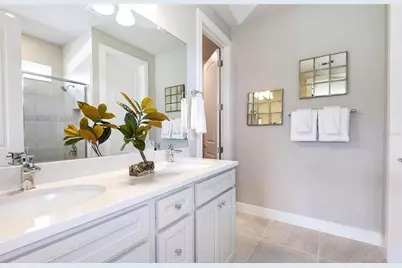 9819 Redwood Heights Loop, Thonotosassa, FL 33592 - Photo 10