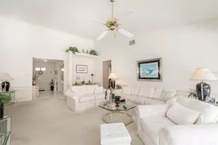 3048 Jodi Ln, Palm Harbor, FL 34684 - Photo 8