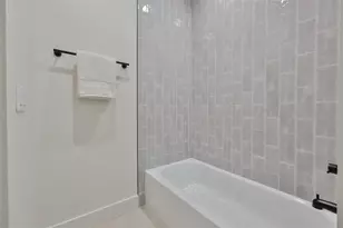 3315 W Rogers Ave, Tampa, FL 33611 - Photo 64