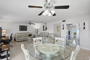 3783 Pompano, Saint Petersburg, FL 33705 - Photo 4