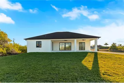 10065 Memphis Street, Port Charlotte, FL 33981 - Photo 12