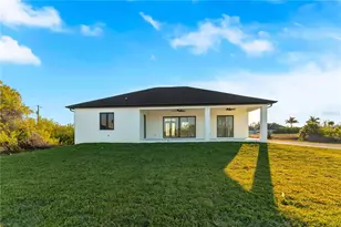 10065 Memphis St, Port Charlotte, FL 33981 - Photo 12