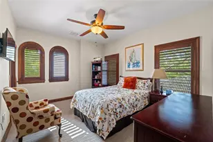 1368 Playmoor Dr, Palm Harbor, FL 34683 - Photo 44