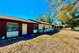 629 Wildwood Way, Clearwater, FL 33756 - Photo 2