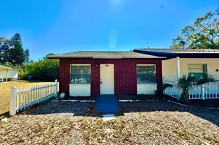 629 Wildwood Way, Clearwater, FL 33756 - Photo 1