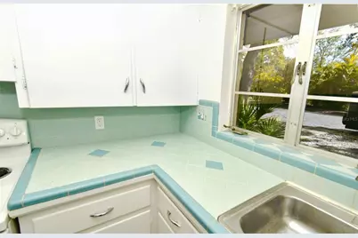 5435 5th Avenue S, Saint Petersburg, FL 33707 - Photo 24