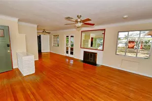 5435 5th Ave S, Saint Petersburg, FL 33707 - Photo 4