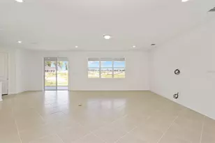 9738 Autumn Rdg Ave, Riverview, FL 33578 - Photo 8