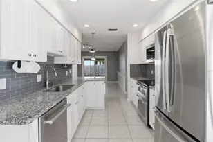 7111 Halifax Ct, Tampa, FL 33615 - Photo 16