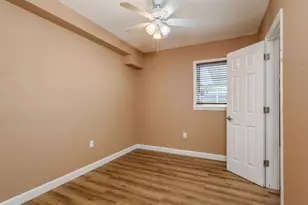 1021 15th Ave NW, Largo, FL 33770 - Photo 16