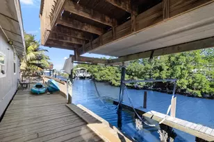 824 Seabreeze Dr, Ruskin, FL 33570 - Photo 30