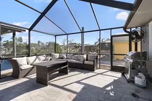 824 Seabreeze Dr, Ruskin, FL 33570 - Photo 28