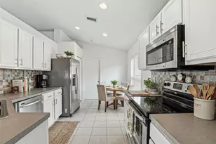 30428 Randall Manor St, Wesley Chapel, FL 33545 - Photo 26