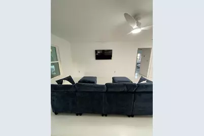 16102 1st Street E, Redington Beach, FL 33708 - Photo 8
