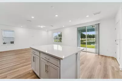 9760 Crescent Moon Drive, Riverview, FL 33578 - Photo 4