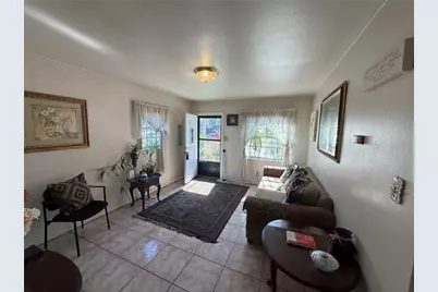 2010 E Chelsea Street, Tampa, FL 33610 - Photo 4