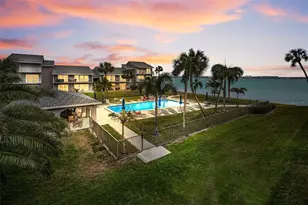 1351 Gulf Blvd, Clearwater Beach, FL 33767 - Photo 4