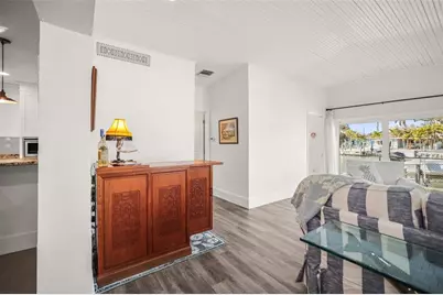 7833 1st Avenue S, Saint Petersburg, FL 33707 - Photo 16