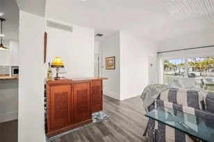 7833 1st Ave S, Saint Petersburg, FL 33707 - Photo 16