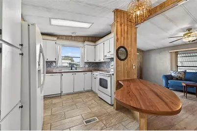 7880 54th Avenue N #38, Saint Petersburg, FL 33709 - Photo 8