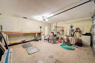 1446 Queen Anne Blvd, Palm Harbor, FL 34684 - Photo 44