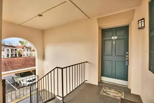 10330 Carrollwood Ln, Tampa, FL 33618 - Photo 8