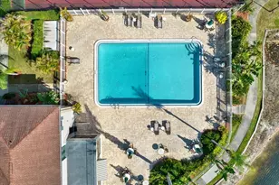 10330 Carrollwood Ln, Tampa, FL 33618 - Photo 56