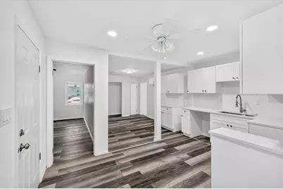 5801 Magnolia Street N, Saint Petersburg, FL 33703 - Photo 10