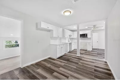 5801 Magnolia Street N, Saint Petersburg, FL 33703 - Photo 18