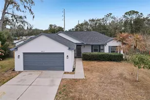 6917 Oak Crest Way, Zephyrhills, FL 33542 - Photo 42