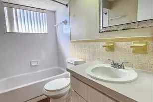 6324 Lomand Ave, New Port Richey, FL 34653 - Photo 6
