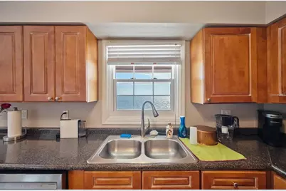 4842 Coquina Key Drive SE #B, Saint Petersburg, FL 33705 - Photo 12