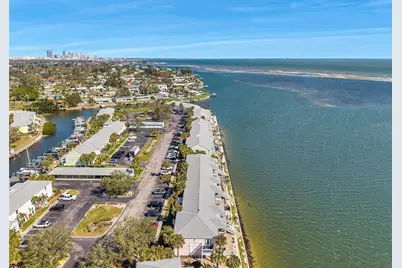 4842 Coquina Key Drive SE #B, Saint Petersburg, FL 33705 - Photo 50