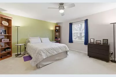 4842 Coquina Key Drive SE #B, Saint Petersburg, FL 33705 - Photo 22