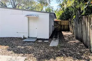 1212 E Crawford St, Tampa, FL 33604 - Photo 20