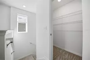 37411 Roanoke River Wy, Zephyrhills, FL 33540 - Photo 22